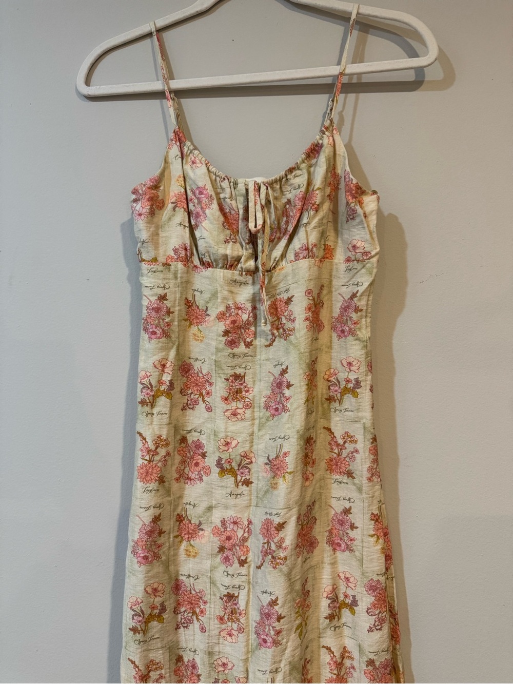 Floral Spaghetti Strap Sundress in Cream and Pink